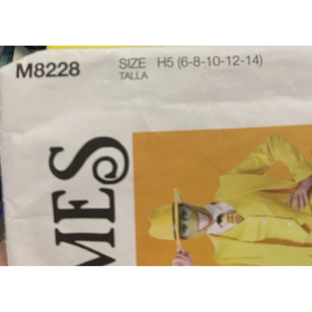 McCall's Costumes Sewing Pattern M8228 Size H5 6-8-10-12-14 New